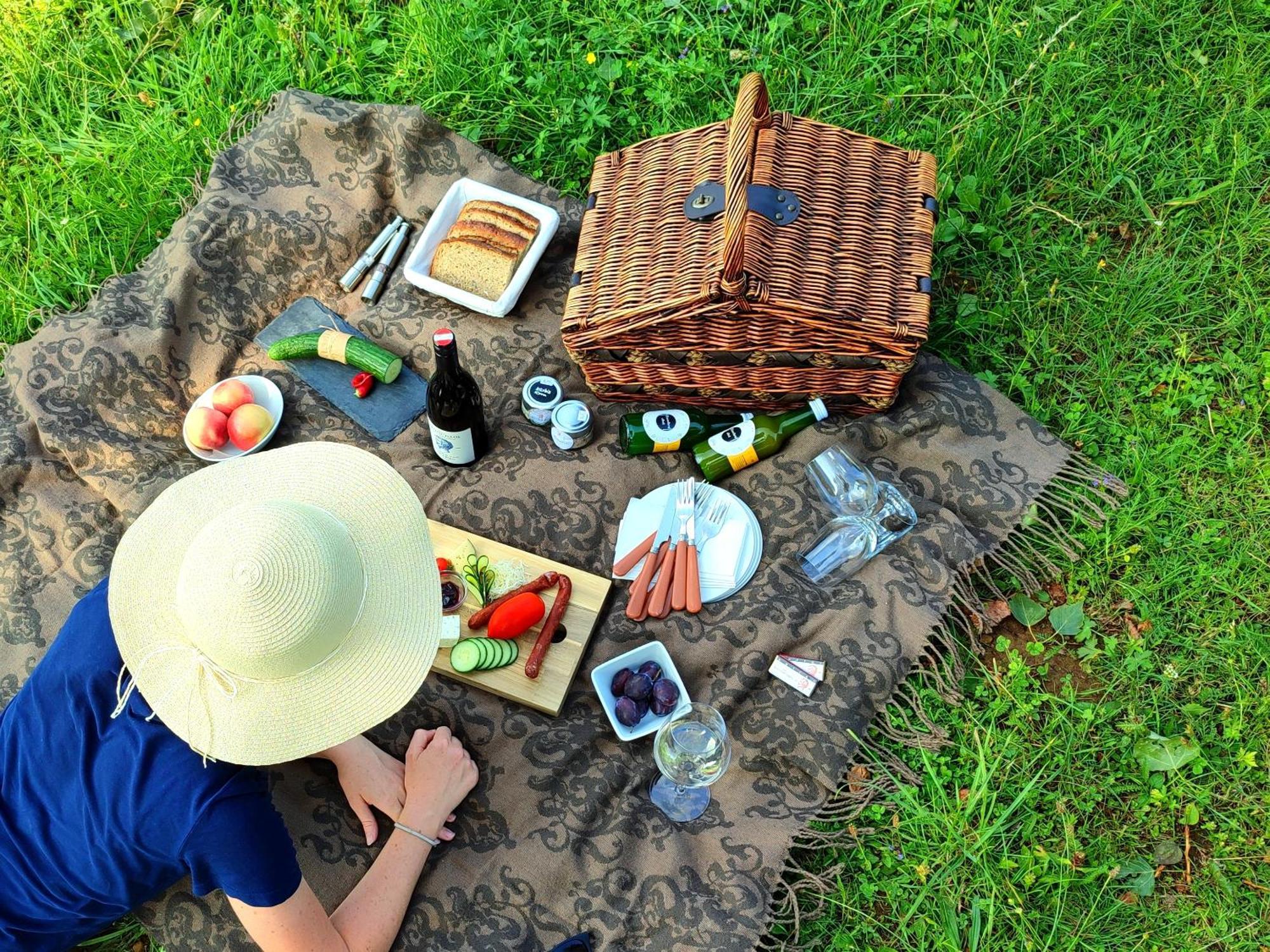 Weingut Winzerzimmer Rothschaedl Leutschach Exteriör bild